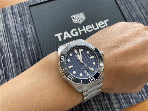 タグホイヤー  アクアレーサー プロフェッショナル300   TAG Heuer