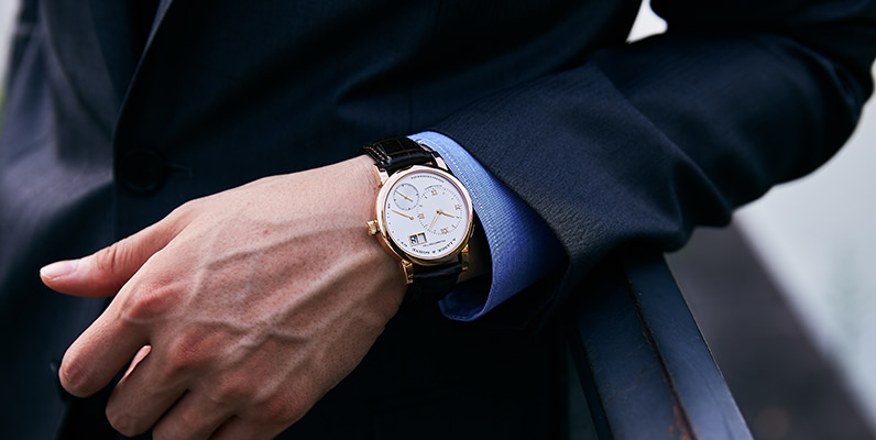 経営者、会社役員など社会的地位の高い方にお勧めしたい高級腕時計7選