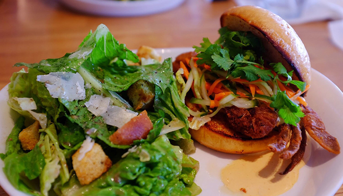 グアム ハンバーガー